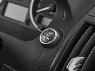 Land Rover  13