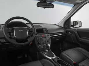 Land Rover  7