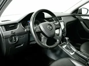Skoda  9