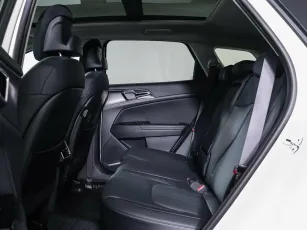 Kia  23