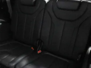 Hyundai  12