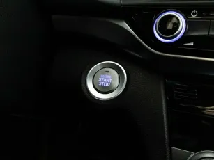 Hyundai  16