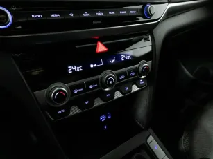 Hyundai  17