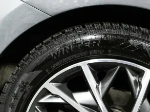Hyundai  8