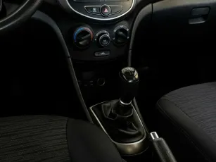 Hyundai  8