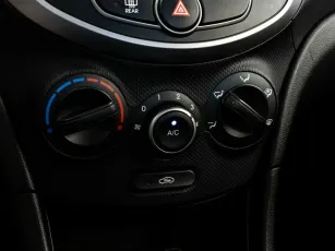 Hyundai  9