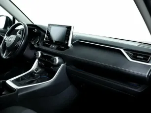 Toyota  6