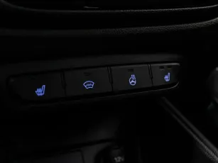 Hyundai  9