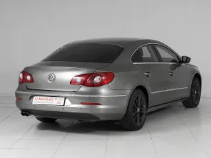 Volkswagen  6