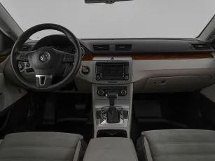 Volkswagen  8