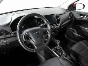 Hyundai  7