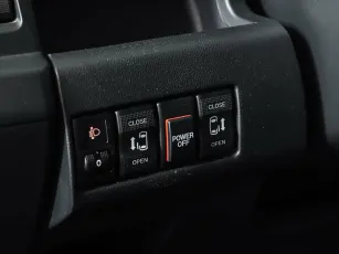 Mazda  15