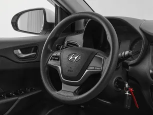 Hyundai  10