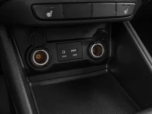 Hyundai  16