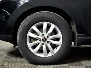 Hyundai  7