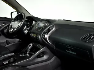 Hyundai  8