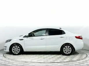 Kia  3