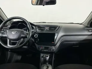 Kia  7