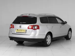 Volkswagen  6