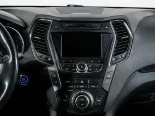 Hyundai  9