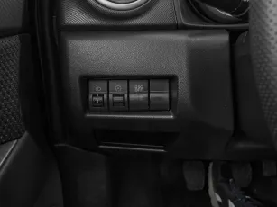 Mazda  12