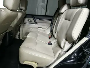 Mitsubishi  11