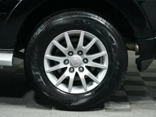 Mitsubishi  5