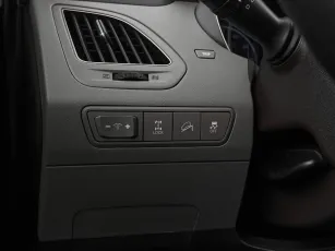 Hyundai  15