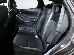 Hyundai  11