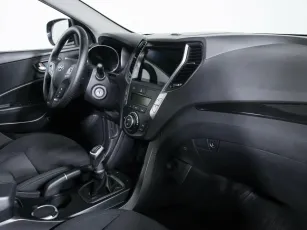 Hyundai  6