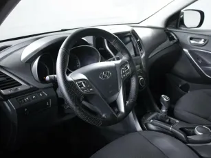 Hyundai  8