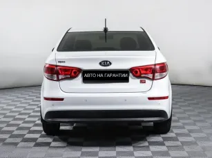 Kia  4