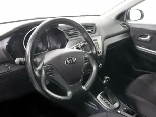 Kia  7