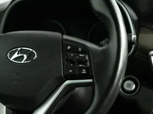 Hyundai  9