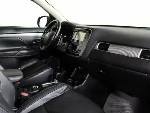 Mitsubishi  10