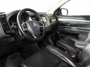 Mitsubishi  12
