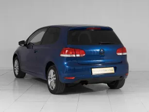 Volkswagen  4