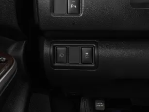 Toyota  13
