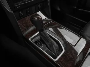 Toyota  16