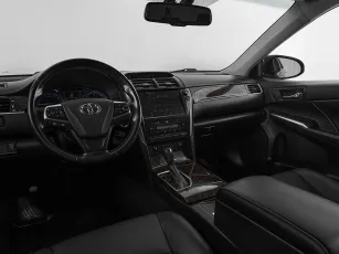 Toyota  7