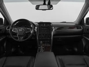 Toyota  8