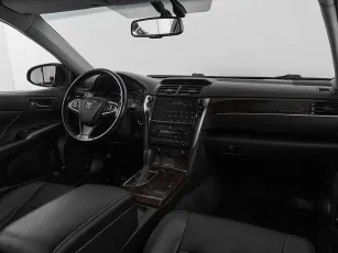 Toyota  9
