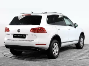 Volkswagen  4