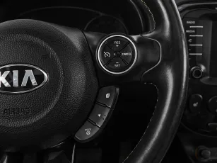 Kia  13
