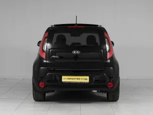 Kia  6