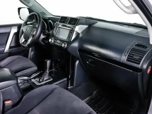 Toyota  10