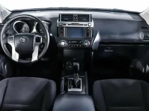 Toyota  11