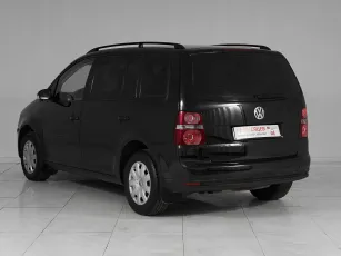 Volkswagen  4