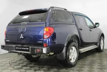 Mitsubishi  3