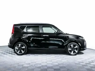 Kia  4